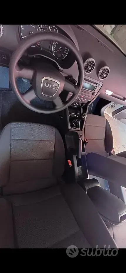 Usata Audi A3 105 CV (77 kW) 2009 Bianco Utilitaria