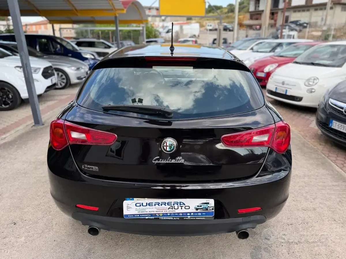 Usata Alfa Romeo Giulietta 170 CV (125 kW) 2011 Nero Utilitaria
