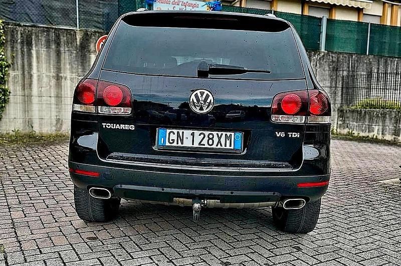 Usata VW Touareg Individual 239 CV (175 kW) 2009 Nero SUV