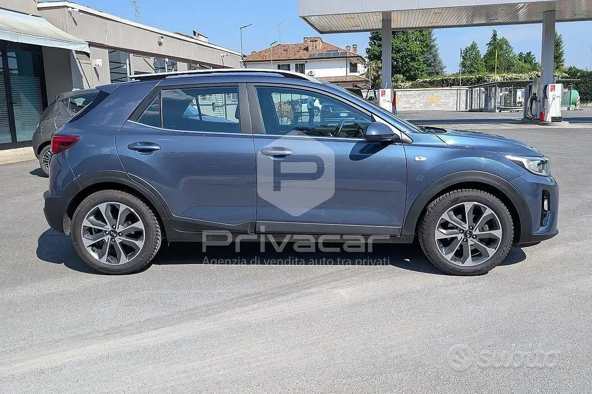 Usata Kia Stonic Style 100 CV (73 kW) 2020 Bluazzurro SUV
