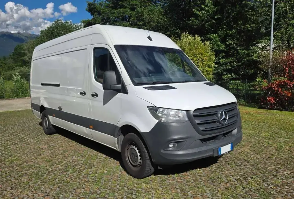 Usata Mercedes Sprinter 143 CV (105 kW) 2021 Bianco Furgone