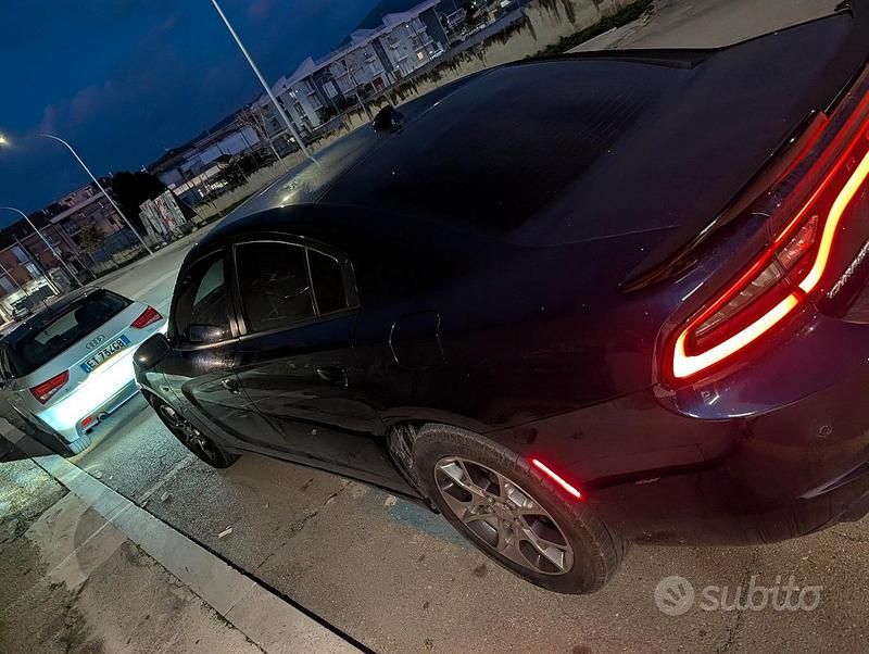 Usata Dodge Charger 2016 Blu Berlina