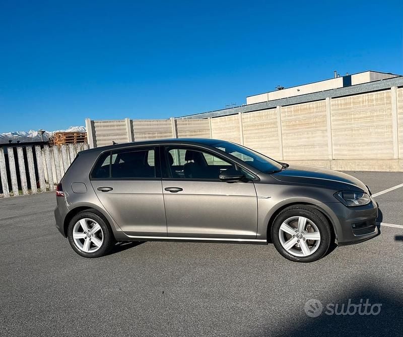 Usata VW Golf VII 2015 Grigio Utilitaria