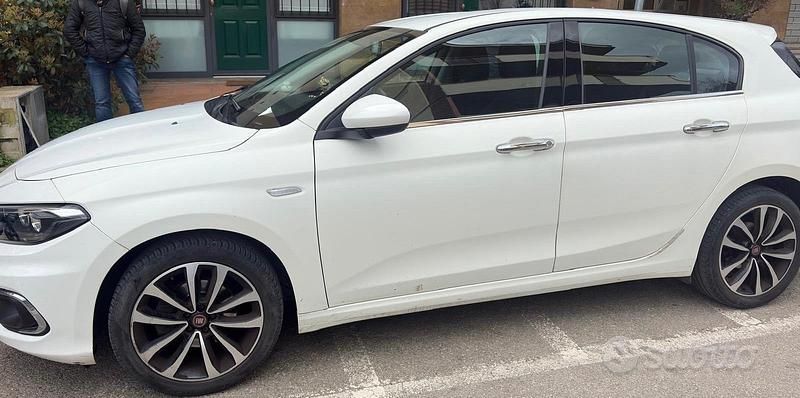 Usata Fiat Tipo S 120 CV (88 kW) 2018 Bianco Station wagon