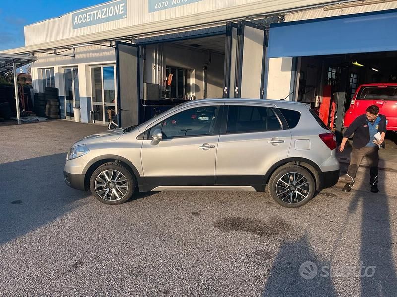 Usata Suzuki SX4 S-Cross 120 CV (88 kW) 2014 Grigio SUV