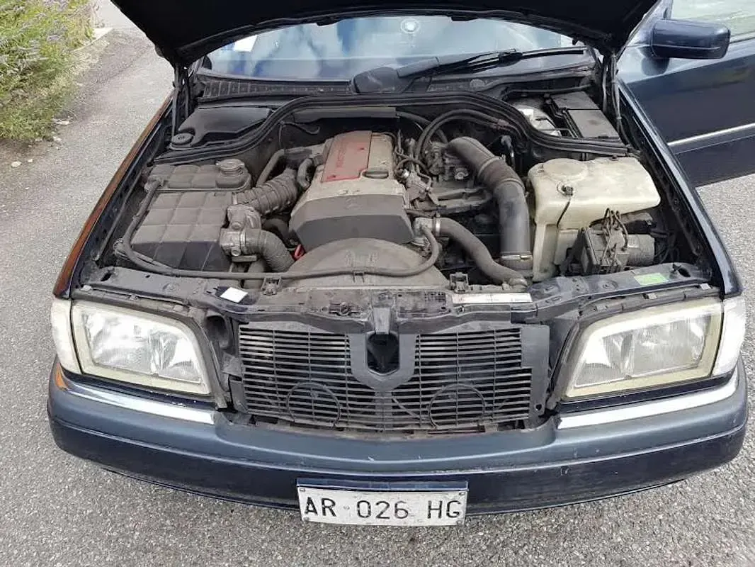 Usata Mercedes C200 Elegance 192 CV (141 kW) 1997 Blu/azzurro Station wagon