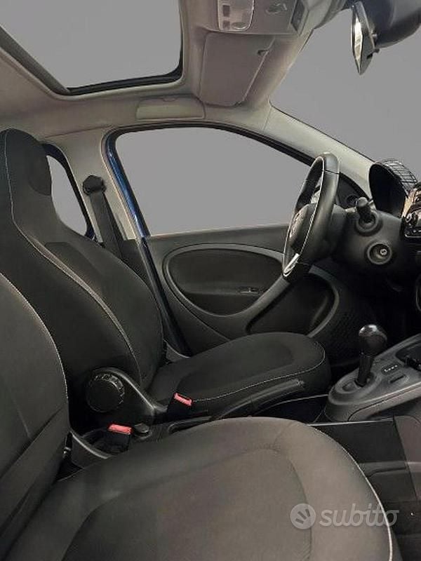 Usata Smart ForFour Passion 71 CV (52 kW) 2019 Blu Utilitaria