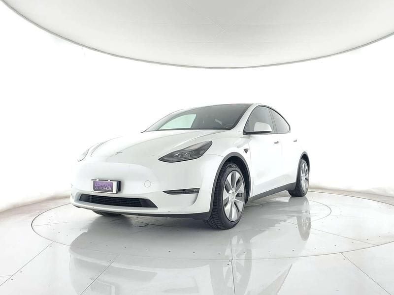Usata Tesla Model Y 152 kW (208 CV) 2023 Bianco perlato SUV