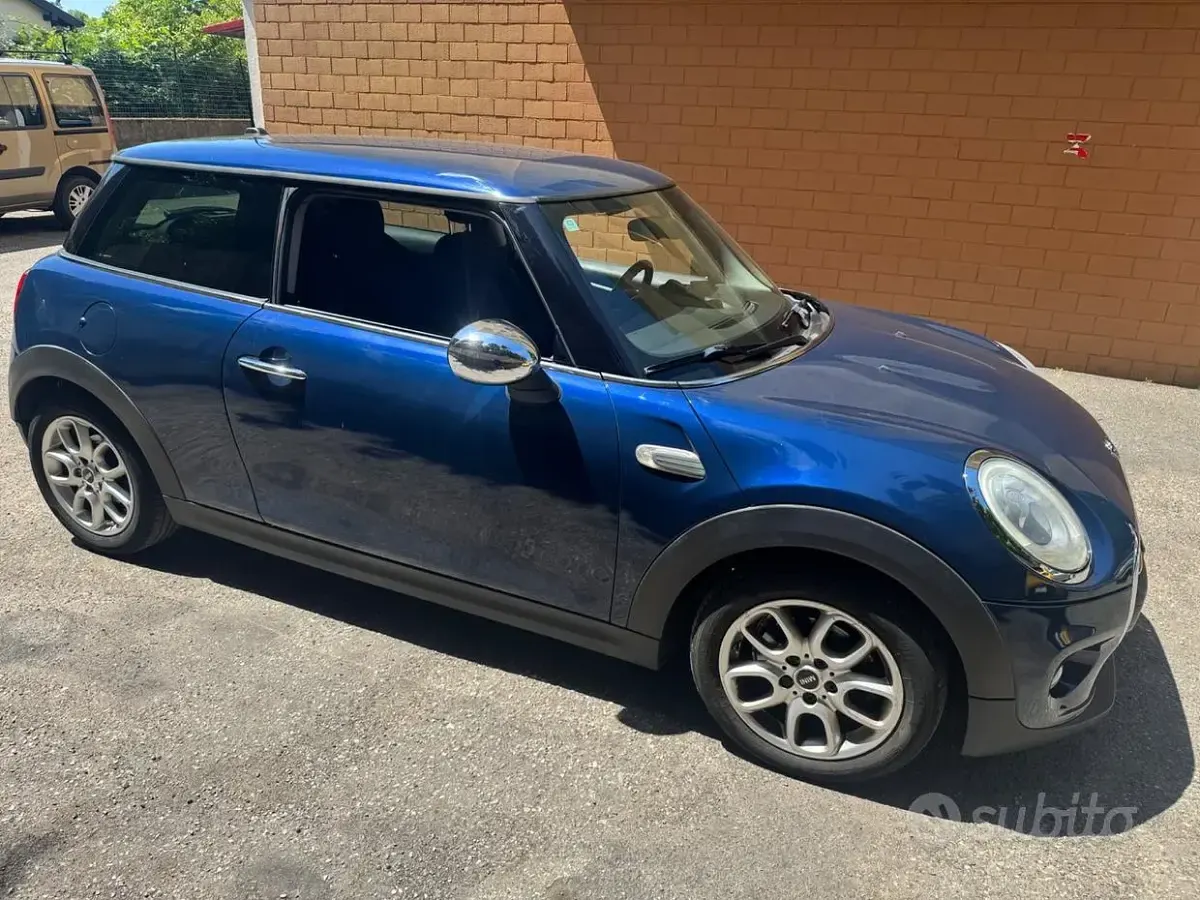 Usata Mini One D 116 CV (85 kW) 2014 Bluazzurro Utilitaria