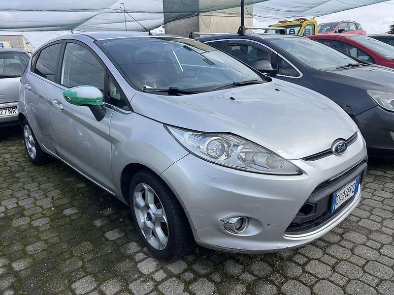 Usata Ford Fiesta 82 CV (60 kW) 2011 Other Utilitaria