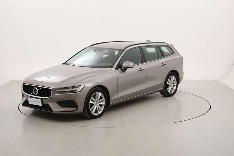 Usata Volvo V60 Business Edition 197 CV (144 kW) 2022 Grigio Station wagon