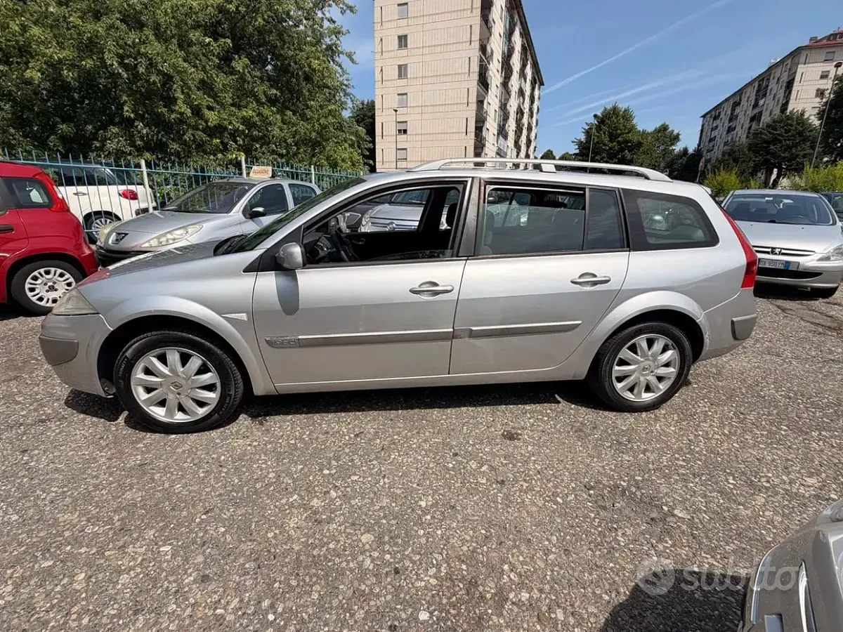 Usata Renault Mégane GrandTour Luxe 130 CV (95 kW) 2006 Grigio Station wagon