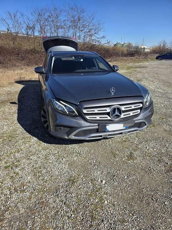 Gebraucht Mercedes E220 All-Terrain Premium 194 PS (142 kW) 2019 Kombi