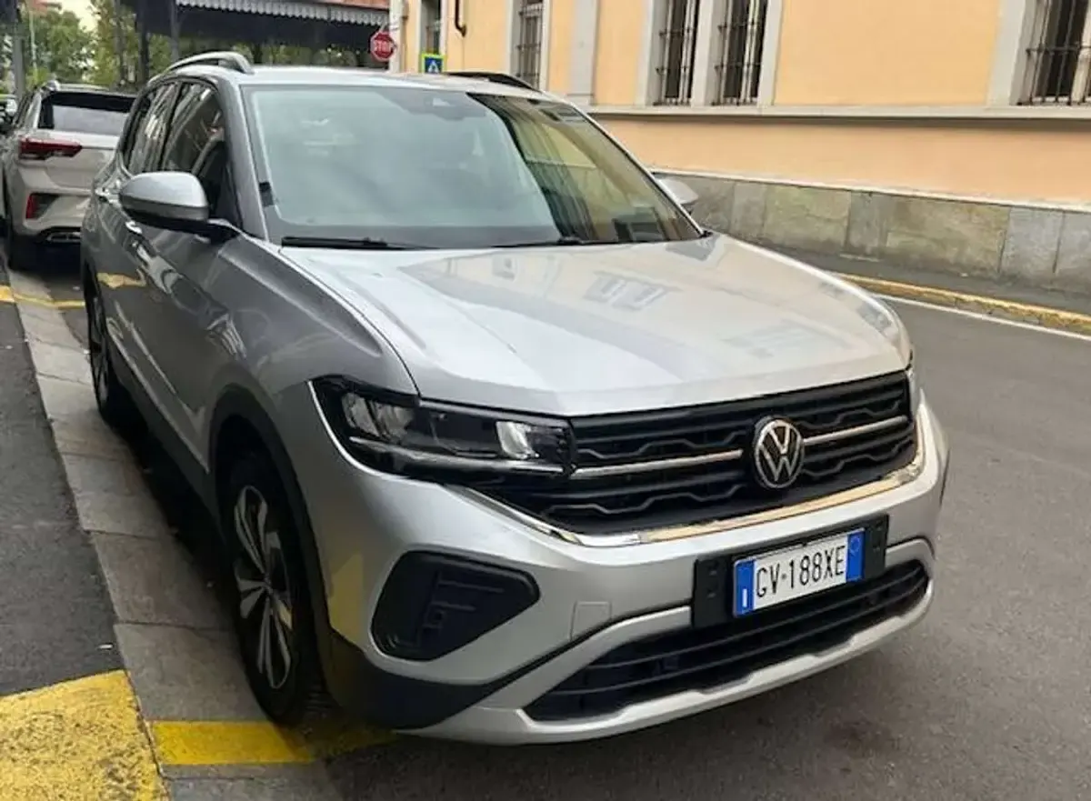 Usata VW T-Cross Edition 116 CV (85 kW) 2024 Reflex silver SUV