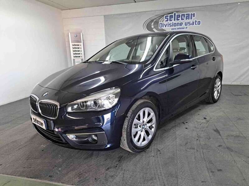 Usata BMW 220 Active Tourer Luxury Line 190 CV (139 kW) 2015 Nero Monovolume