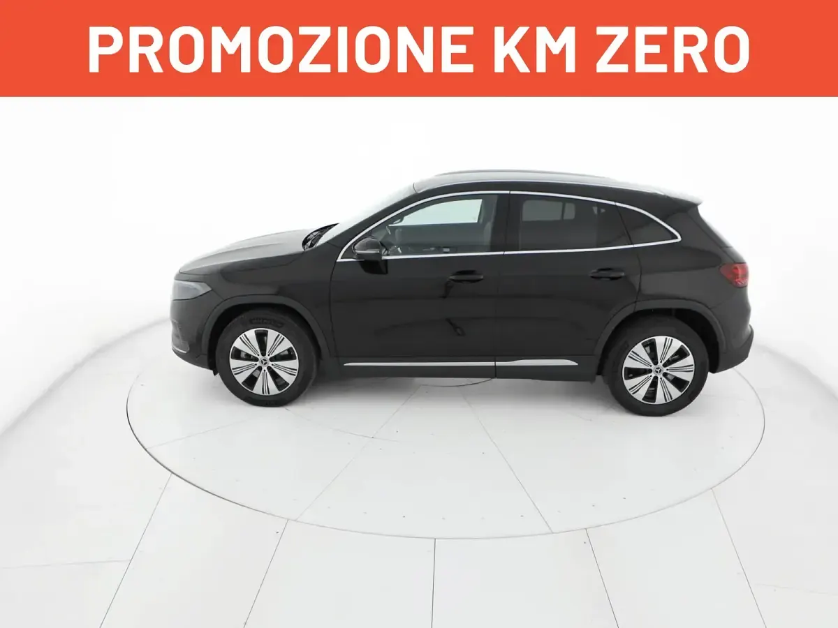 Nuova Mercedes EQA250+ Advanced 139 kW (190 CV) 2026 Nero notte SUV