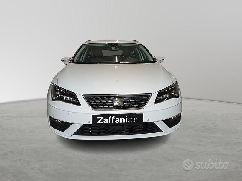 Usata Seat Leon ST XCELLENCE 131 CV (96 kW) 2020 Bianco Station wagon