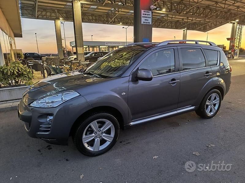 Grigio Usata 2009 Peugeot 4007 SUV | 4500 € (Super prezzo) - Immagine 1/4