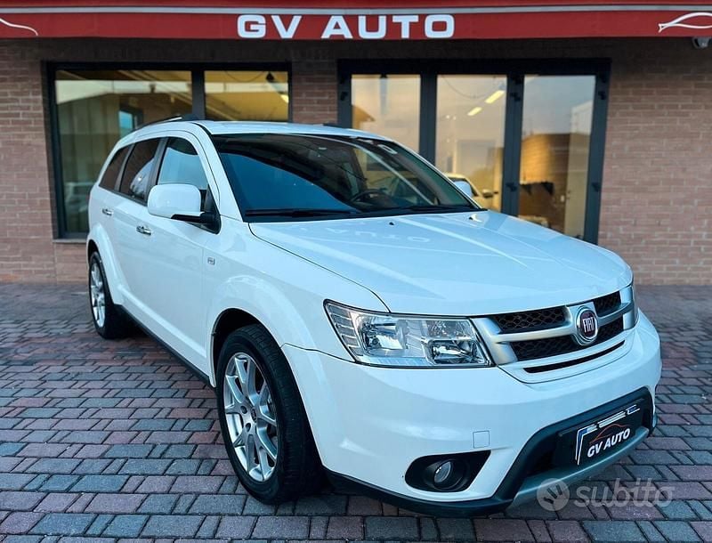 Usata Fiat Freemont 170 CV (125 kW) 2013 Bianco SUV