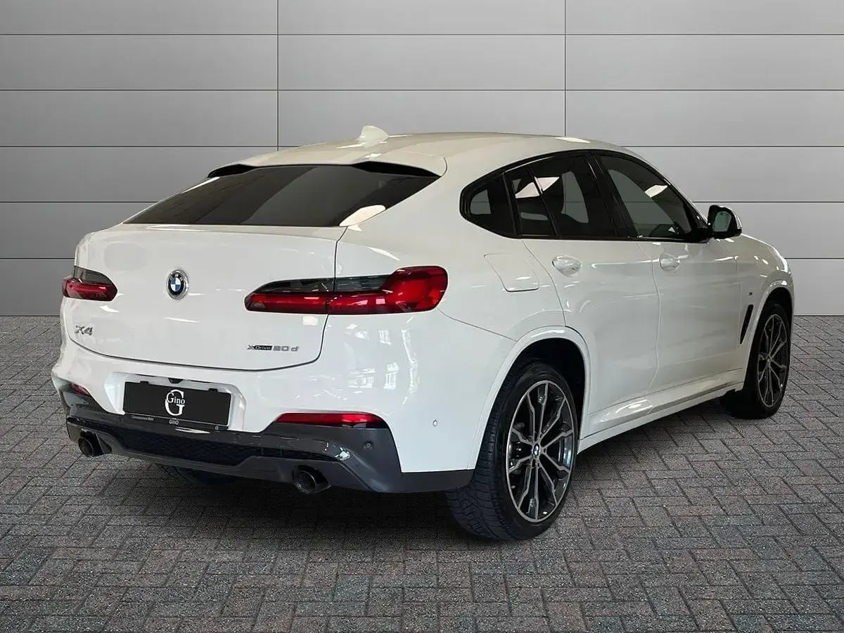 Usata BMW X4 M Sport 190 CV (139 kW) 2021 Alpinweiss iii pastello SUV