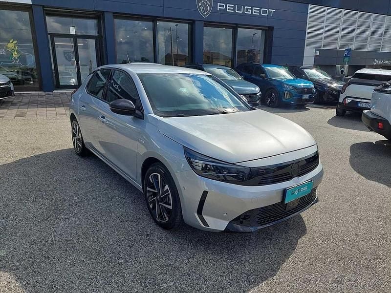 Usata Opel Corsa 101 CV (74 kW) 2025 Grigio Utilitaria