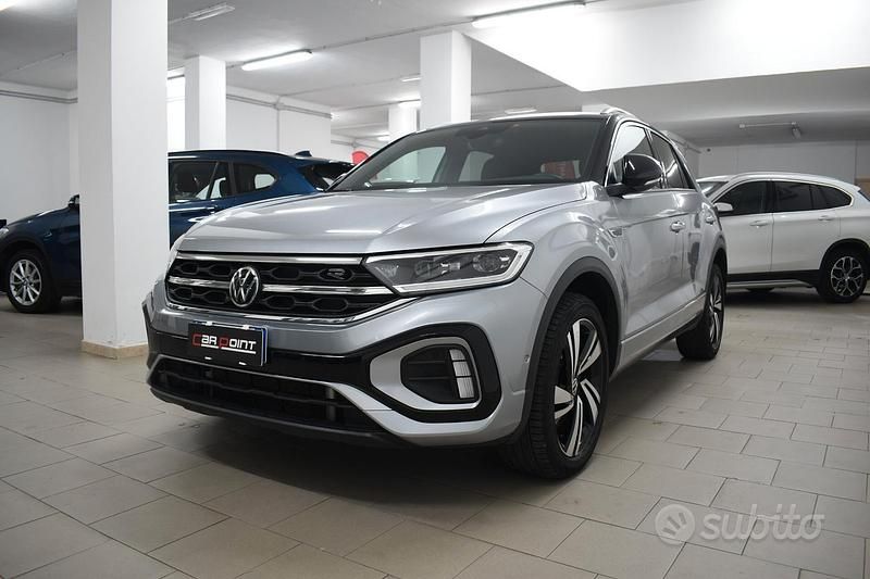Usata VW T-Roc R-line 150 CV (110 kW) 2024 Grigio SUV