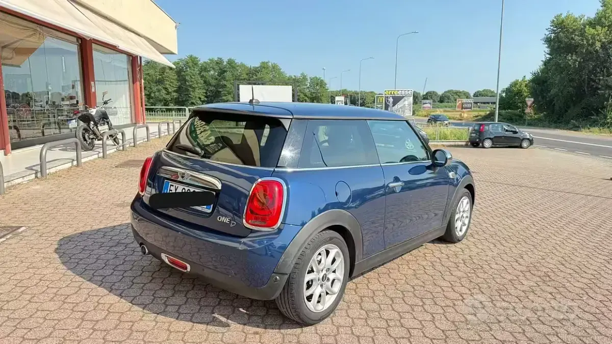 Usata Mini One D 95 CV (69 kW) 2014 Blu Utilitaria