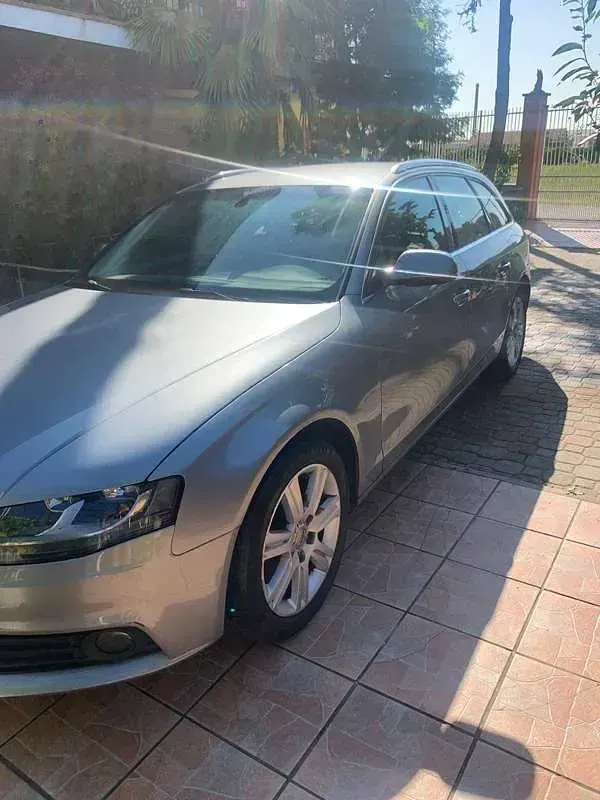 Usata Audi A4 Advanced 170 CV (125 kW) 2010 Argento Station wagon