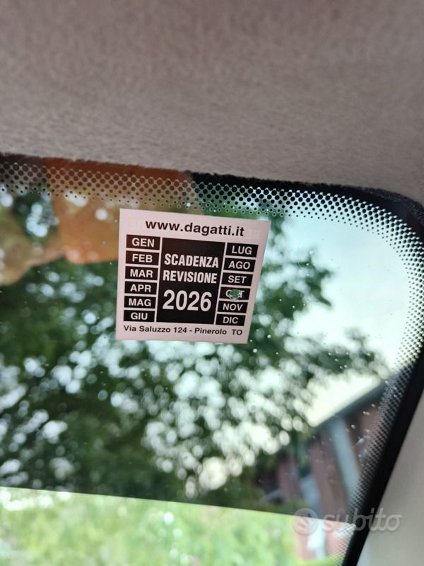 Usata Dacia Sandero 85 CV (62 kW) 2012 Grigio Utilitaria