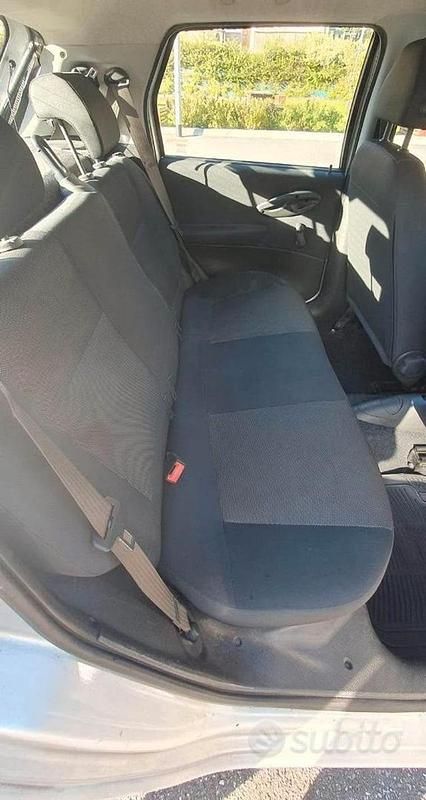 Usata Fiat Punto 2008 Grigio Berlina