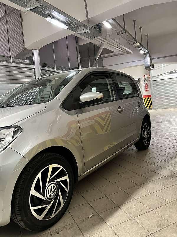 Usata VW up! Move 68 CV (50 kW) 2019 Utilitaria