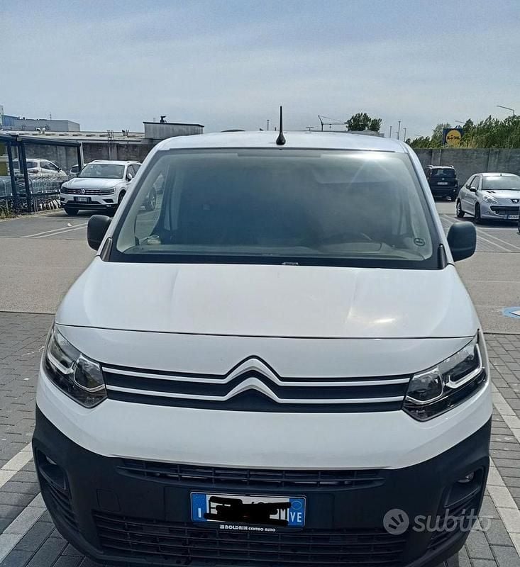 Usata Citroën Berlingo 75 CV (55 kW) 2019 Bianco Monovolume