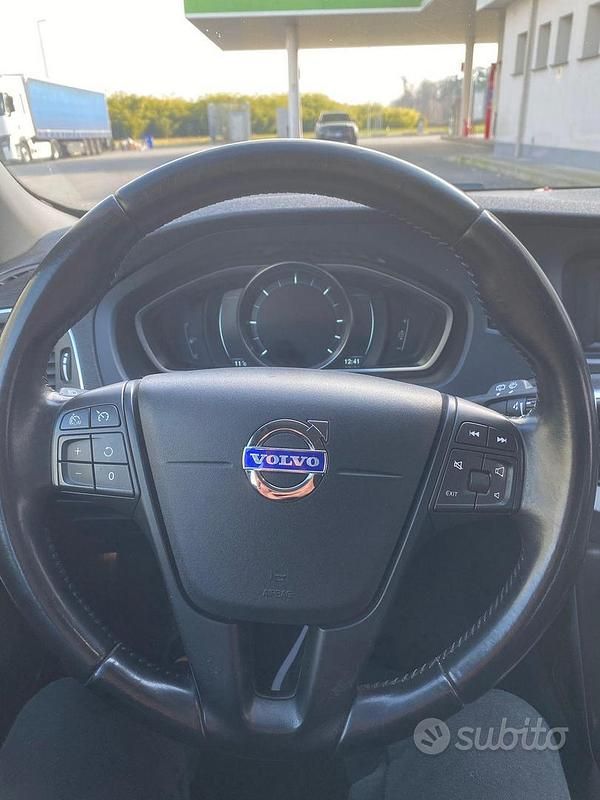 Usata Volvo V40 CC 2013 Bianco Station wagon