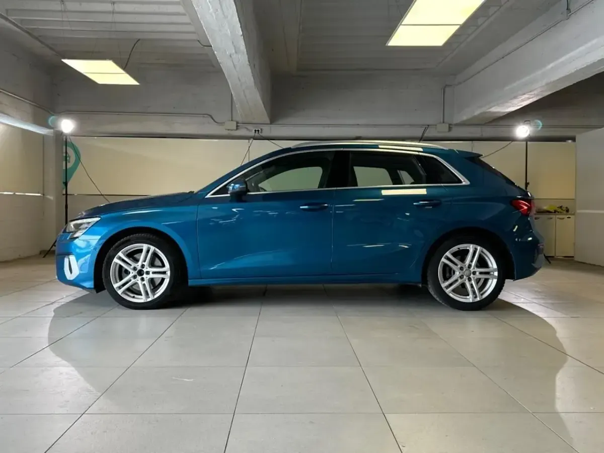 Usata Audi A3 150 CV (110 kW) 2021 Blu Berlina