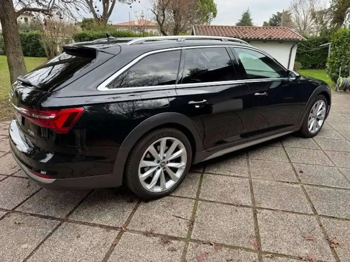 Usata Audi A6 Allroad Ambiente 231 CV (169 kW) 2020 Nero mythos Station wagon