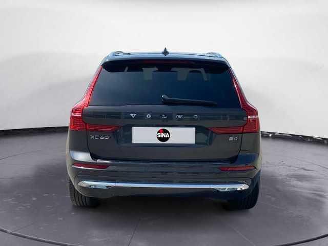 Usata Volvo XC60 Plus 197 CV (144 kW) 2023 Grigio SUV