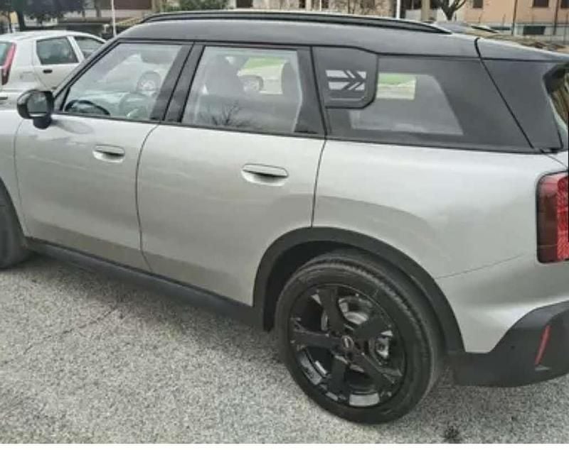 Usata Mini Cooper Countryman Classic 170 CV (125 kW) 2025 SUV