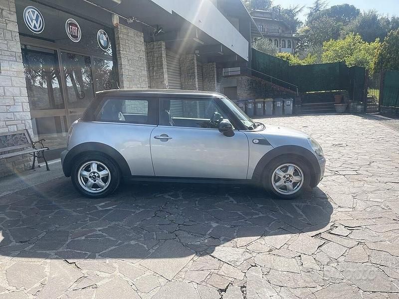 Occasion Mini Cooper D 108 ch (79 kW) 2007 Gris Citadine