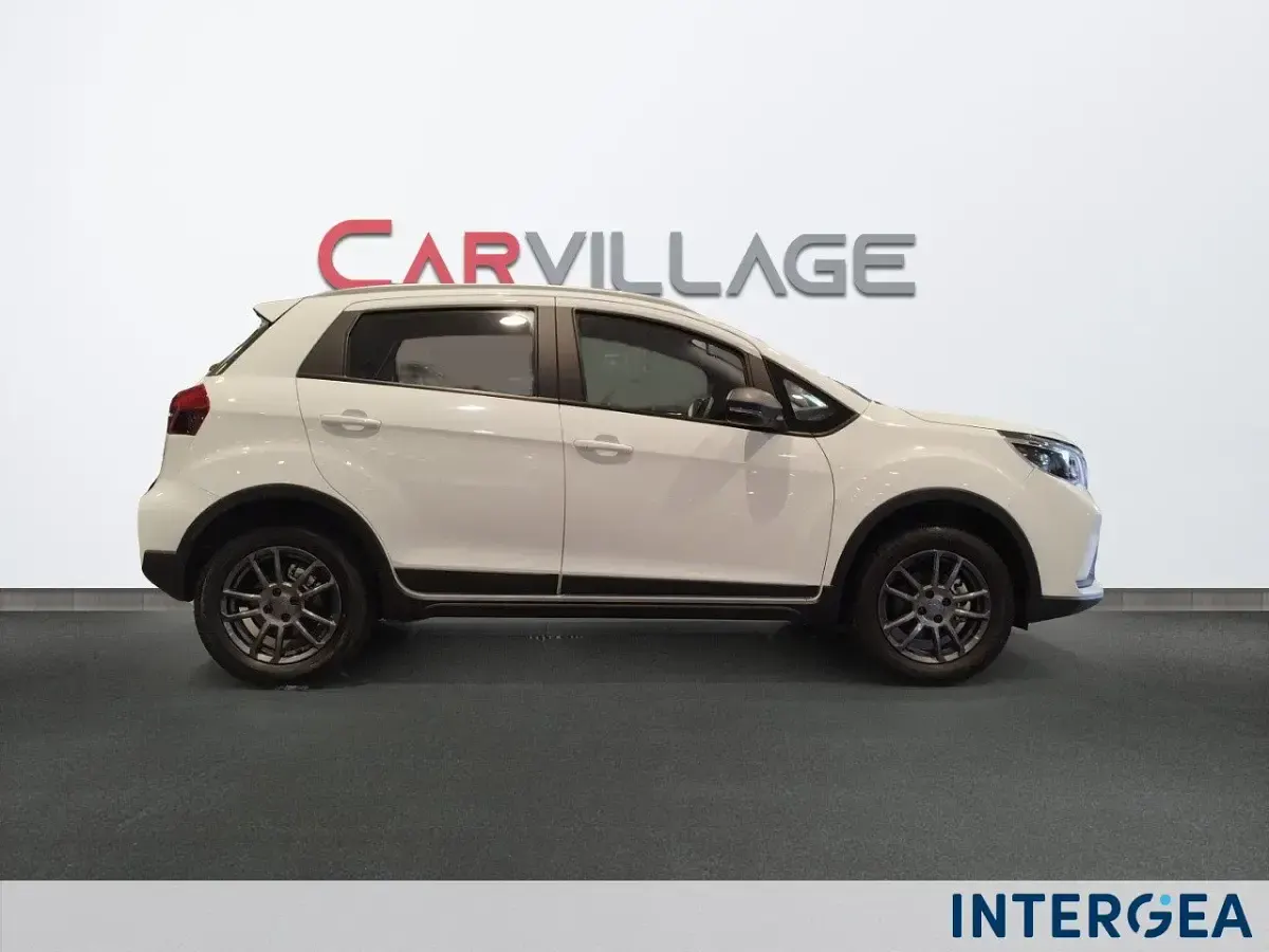 Usata EMC QUATTRO 2025 Bianco SUV