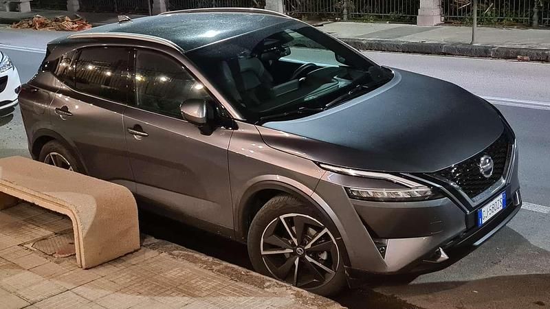 Usata 2022 Nissan Qashqai Tekna SUV | 26.000 € (Molto cara) - Immagine 1/4