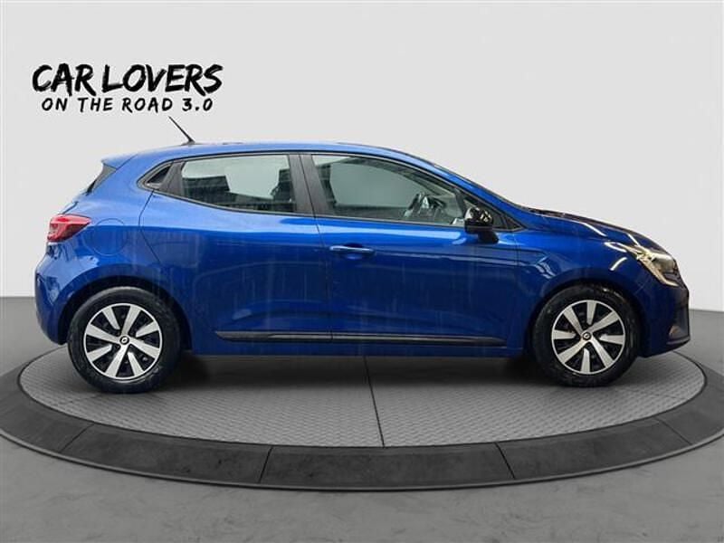 Usata Renault Clio V Equilibre 101 CV (74 kW) 2023 Blu scuro Utilitaria