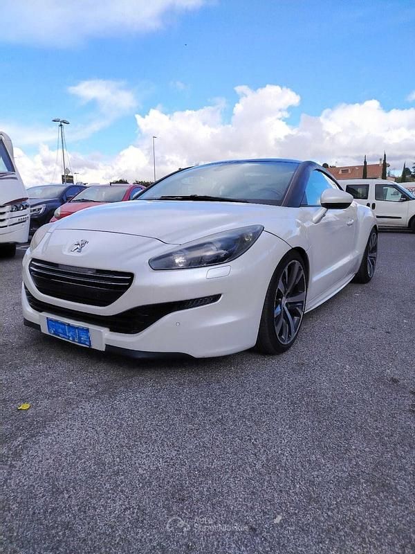 Usata 2013 Peugeot RCZ Coupé | 11.990 € (Cara) - Immagine 1/4