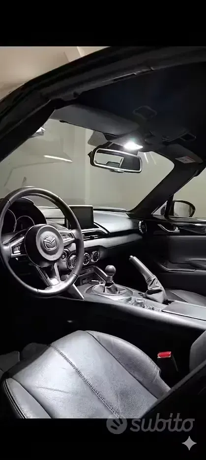 Usata Mazda MX5 160 CV (117 kW) 2017 Nero Cabrio