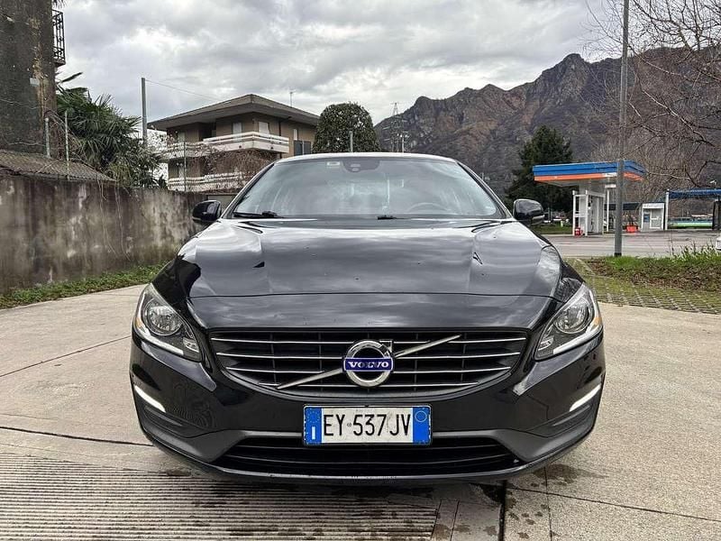 Usata Volvo S60 114 CV (83 kW) 2015 Nero Berlina