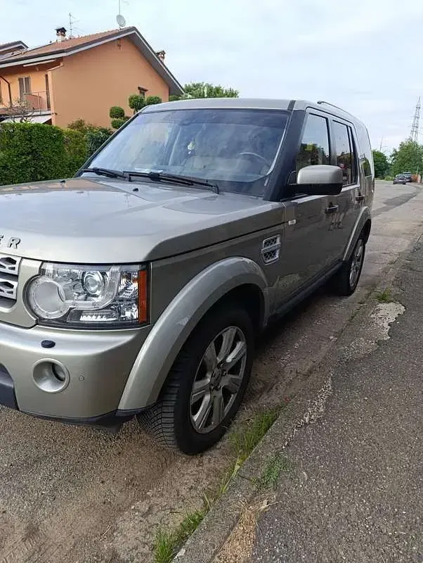 Usata Land Rover Discovery 4 HSE 256 CV (188 kW) 2013 Beige SUV
