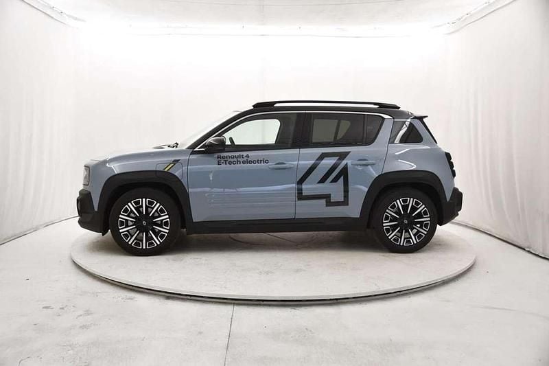 Usata Renault 4 E-Tech Iconic 110 kW (150 CV) 2025 Grigio SUV