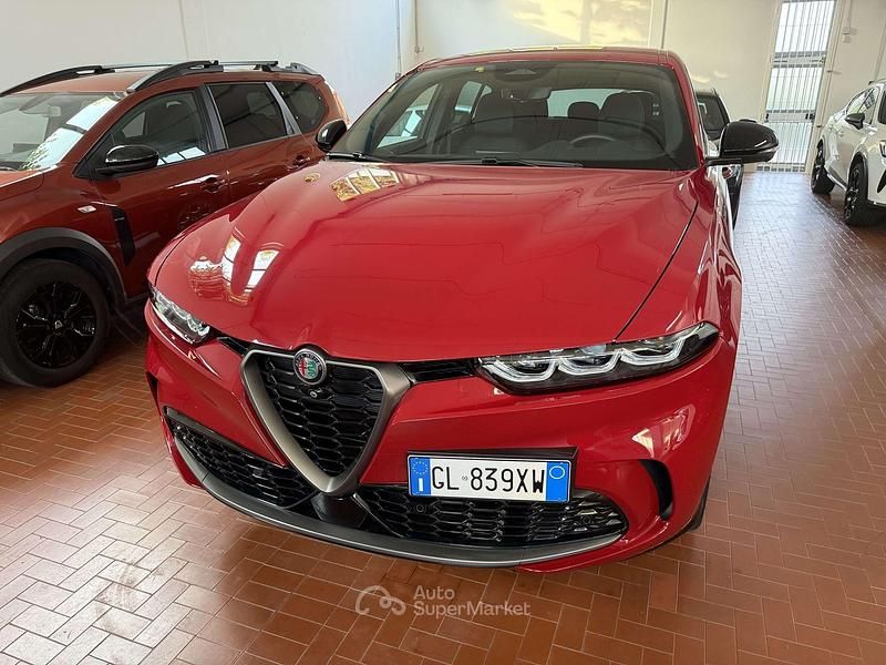 Usata Alfa Romeo Tonale Edizione Speciale 179 CV (131 kW) 2023 Rosso SUV