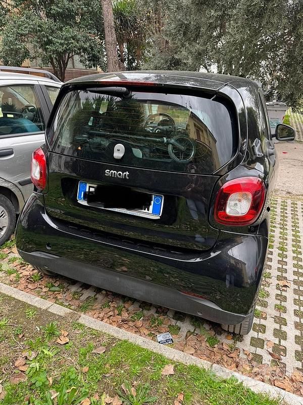 Usata Smart ForTwo Coupé 71 CV (52 kW) 2019 Nero Coupé