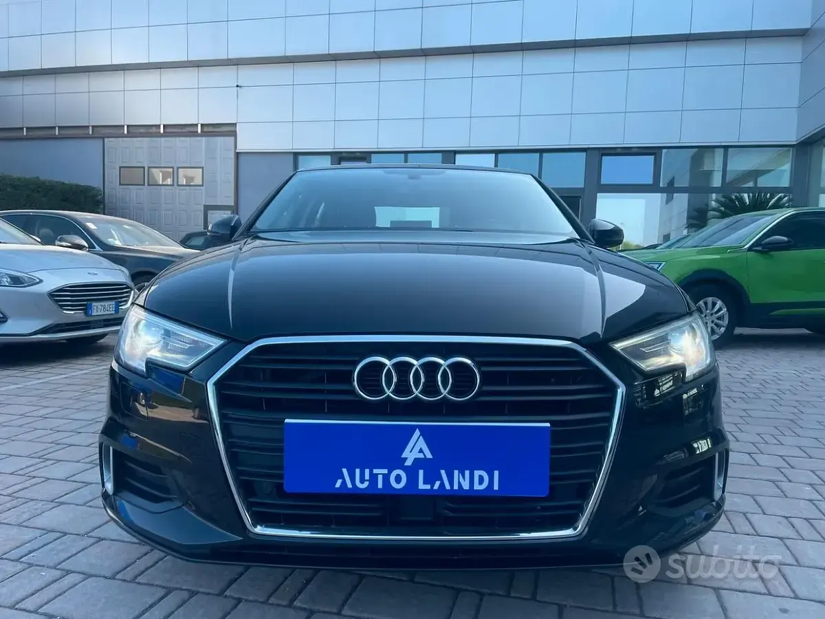 Usata Audi A3 Business 150 CV (110 kW) 2019 Nero Berlina