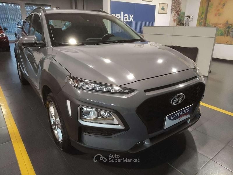 Grigio Usata 2020 Hyundai Kona SUV | 12.500 € (Buon prezzo) - Immagine 1/4